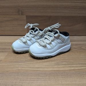 505836-117 Air Jordan Retro 11 Low 'Legend Blue' Size 7c